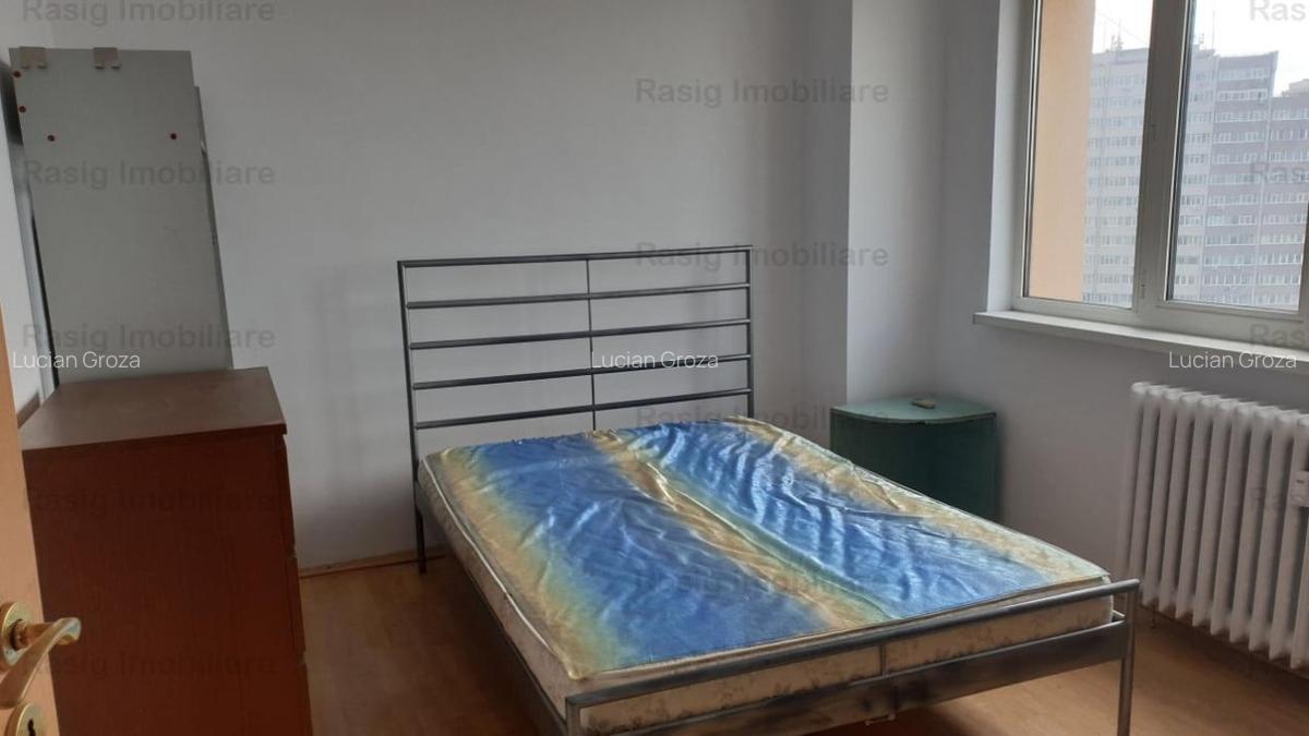 Apartament cu 4 camere decomandat în Lujerului - 7