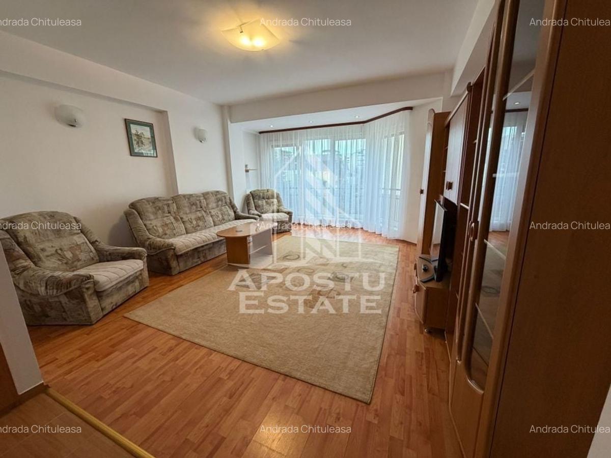 Apartament cu 3 camere decomandat zona Aradului - 2