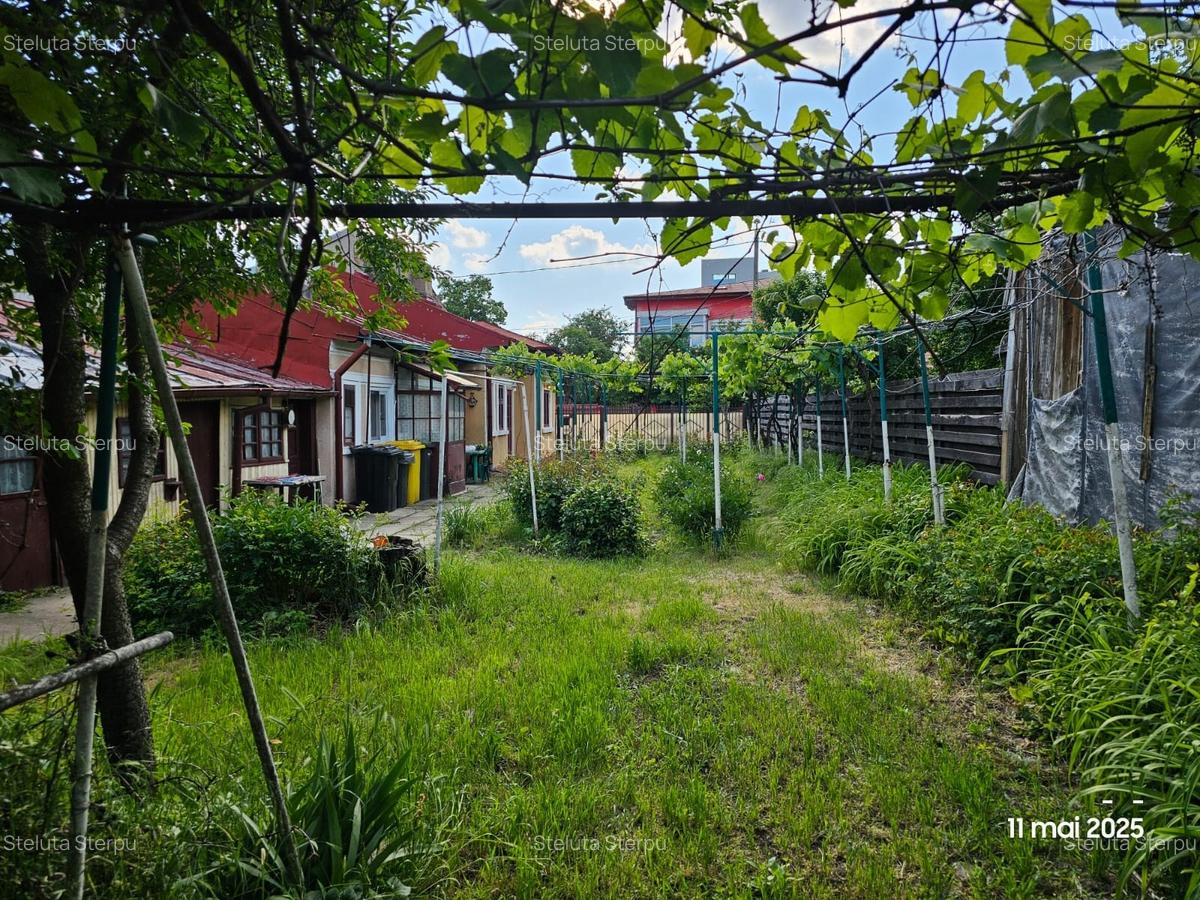 Marriott, vanzare casa si teren 388mp. - 3