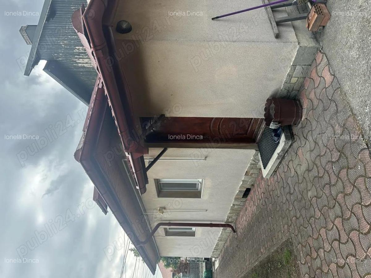 Campina - casa mobilata teren 433mp - 138500 Euro - 2