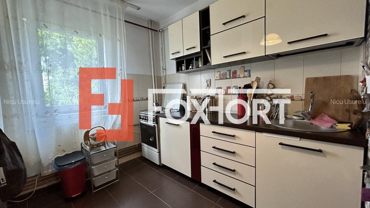 Apartament cu 3 camere si garaj, zona Simion Barnutiu - 8