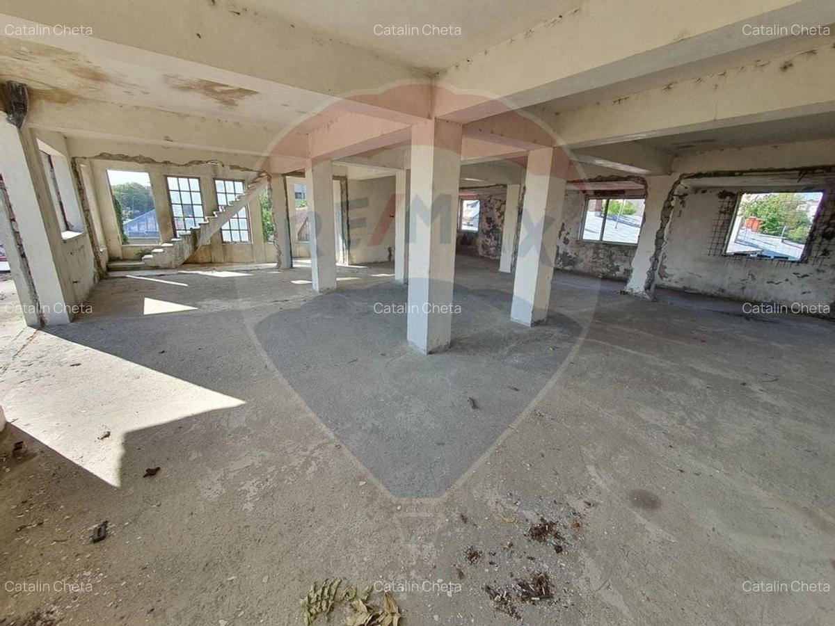 Spatiu comercial de vanzare I.L. Caragiale - Bacau - 2