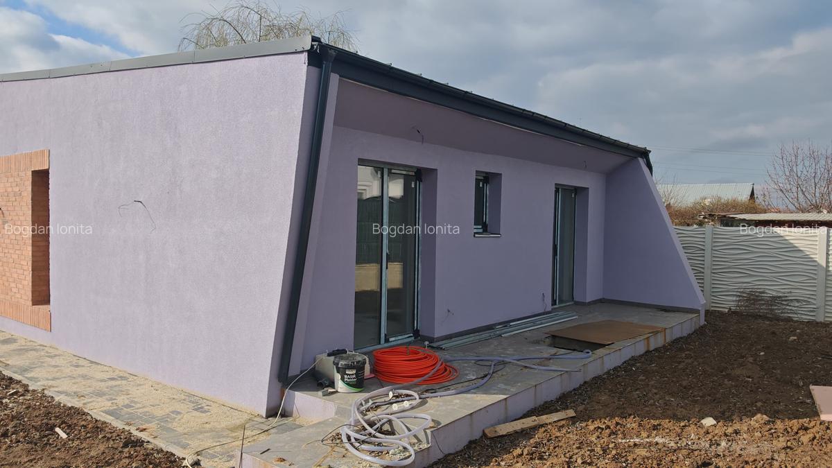 Casă cu 3 camere în Berceni - 4