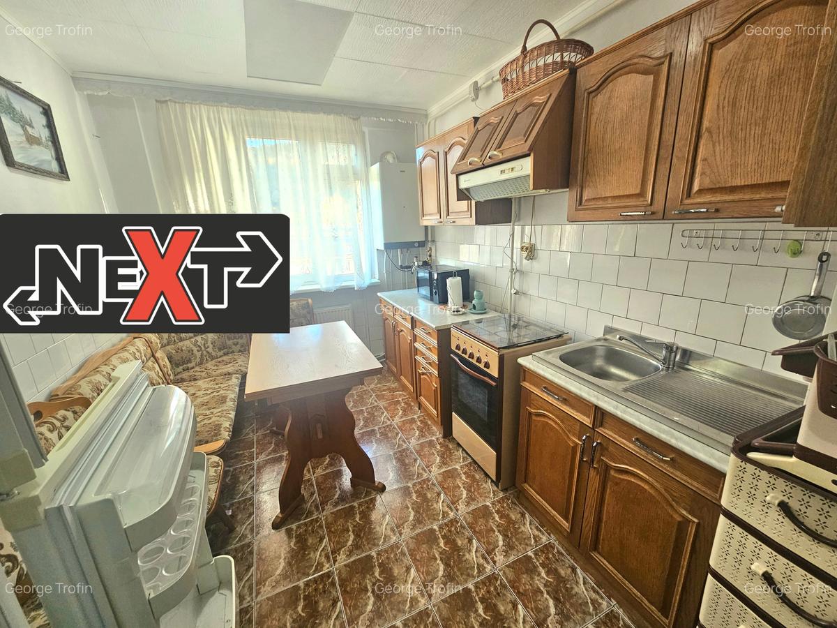 Apartament cu trei camere central - 2