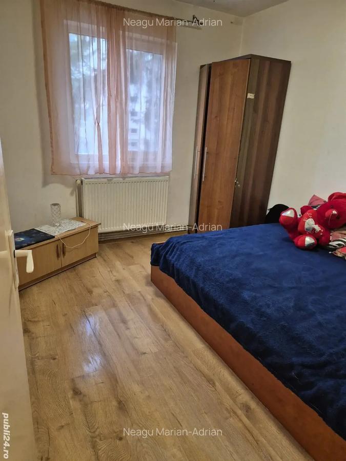 Inchiriez apartament 2 camere - 4