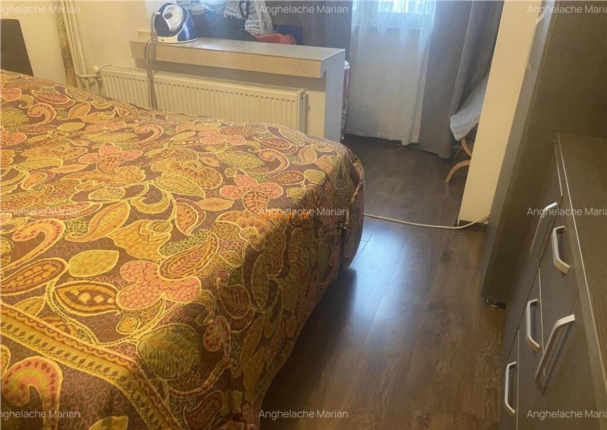 Apartament 3 camere , Zona Spitalul Judetean , et 2/4 , reno - 11