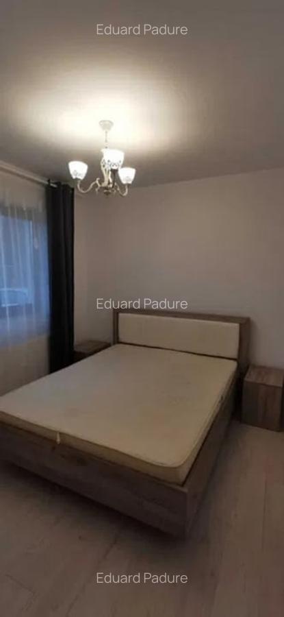 Apartament cu 2 camere decomandat în Semicentral - 2