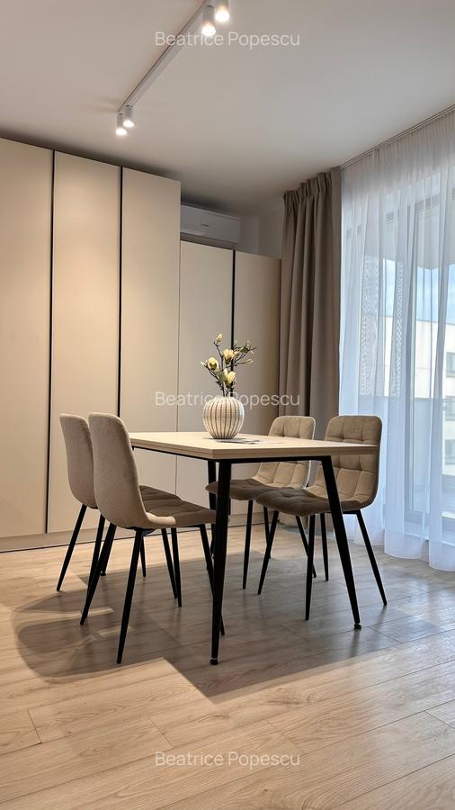 Apartament cu 3 camere decomandat în Băneasa - 13
