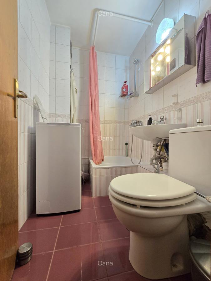 Unirii, Camera de Comert, centrala proprie - 10