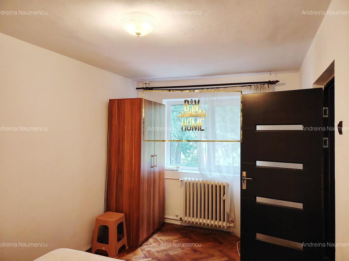 2 camere Etaj 1, Piata Brotacei, INCHIRIERE - 6 2 camere Etaj 1, Piata Brotacei, INCHIRIERE - 6