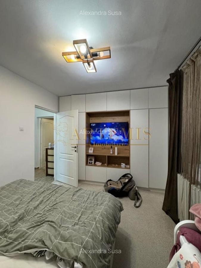 Apartament de 3 camere, decomandat, 70 mp., zona Independentei - 3