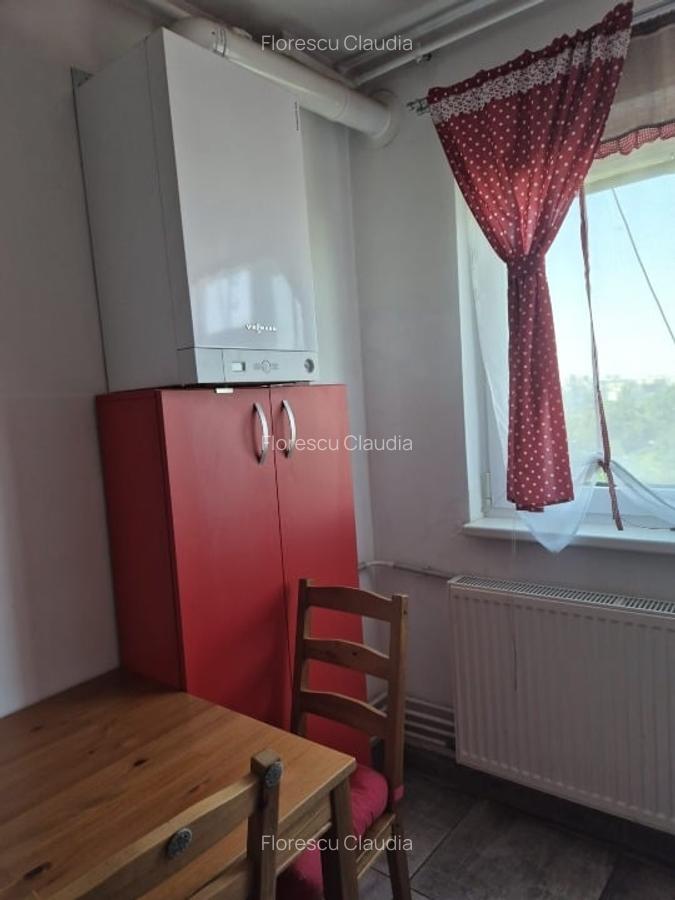 Apartament cu 3 camere semidecomandat în Basarabia - 12