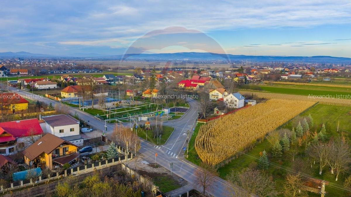 Casa de vanzare | 5 camere | Teren 1,100 mp | STUPINI | COMISION 0% | - 36