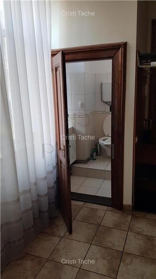 BAILE NEPTUN - ETAJ 1 - RENOVAT - 4 cam - 2 bai - clima - BOXA CF - 11