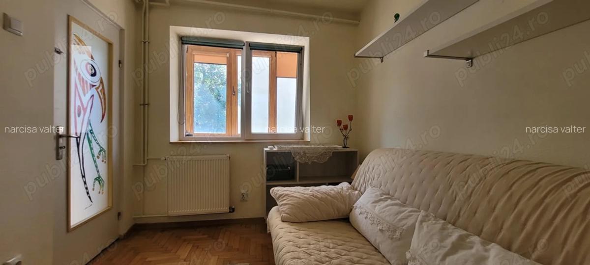 Etaj vila cu curte in sectorul 1. 2 camere. Aprox 60m. - 9