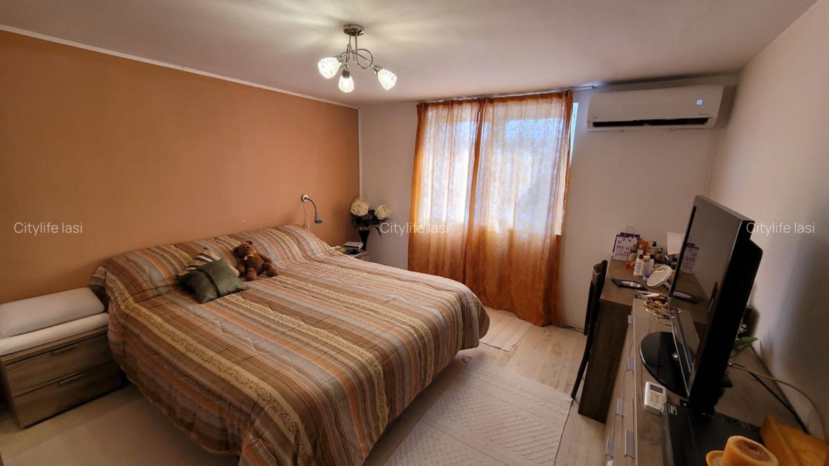Vila cu personalitate in zona centrala- Sararie - 9