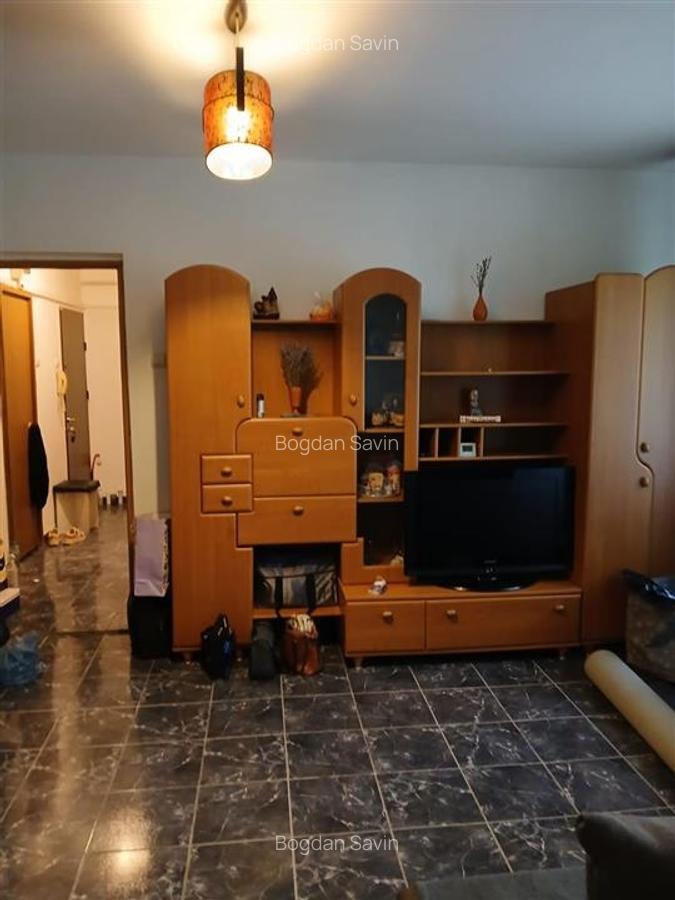 Apartament 2 camere, Podu Ros - Socola - 1
