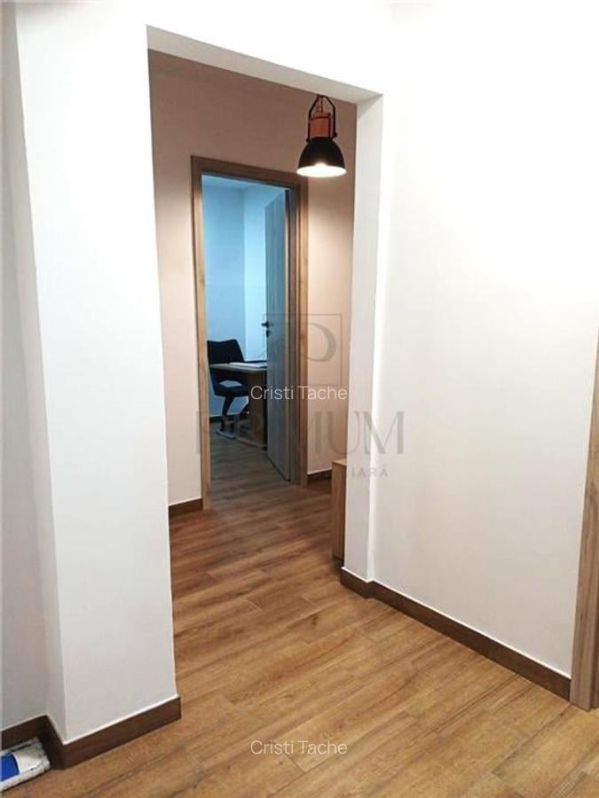 BUCOVINA - ETAJ 1 - RENOVAT - 3 CAMERE - 2 BAI - DECOMANDAT - CENTRALA PROPRIE - - 2