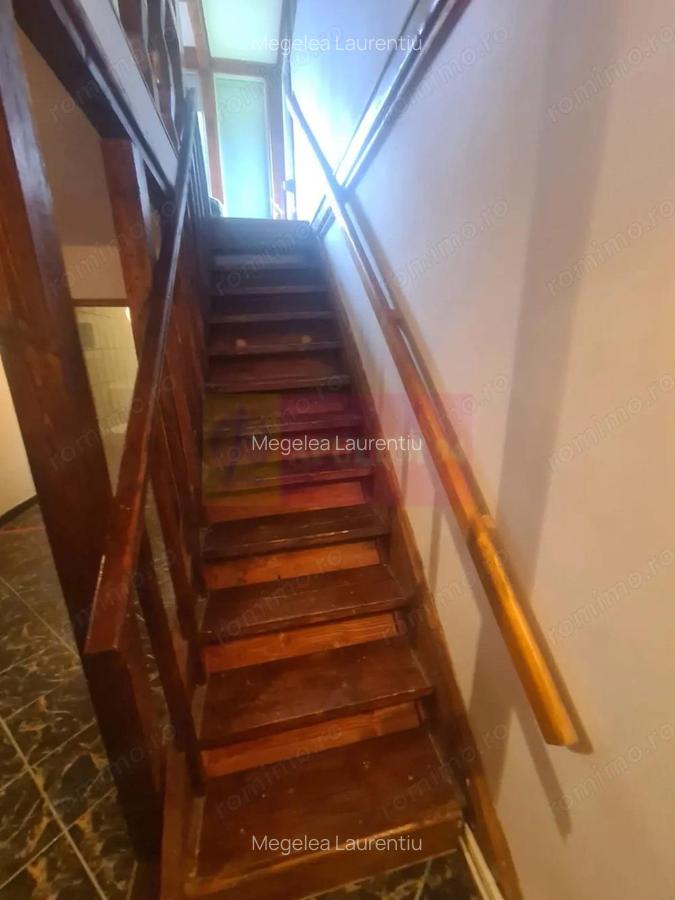 Vila de vanzare cu 5 camere in Busteni - 11
