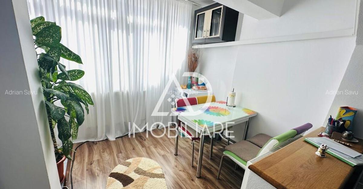 Apartament 3 camere ultracentral, complet mobilat gata de mutat - 10