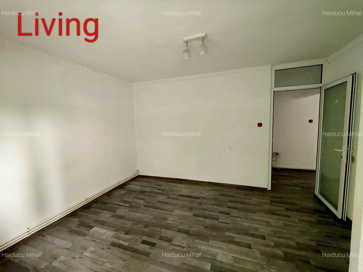 2 camere Războieni / blocuri P.uri , Decomandat / Centrală / Negociabil ! - 3 2 camere Războieni / blocuri P.uri , Decomandat / Centrală / Negociabil ! - 3