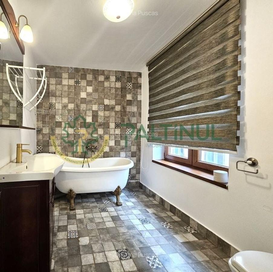 Apartament la casă de vânzare - Central, Sibiu - 2