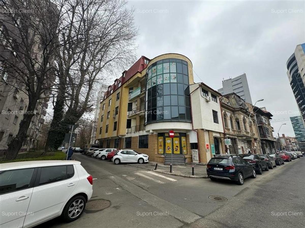 RANDAMENT 8.6% // 136K CHIRIE PE AN // PIATA VICTORIEI - 1