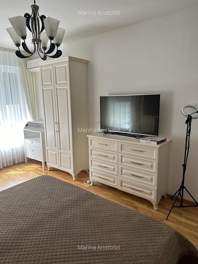 Elegant 2 Rooms Apartment 80mp in Laguna Residence - 3