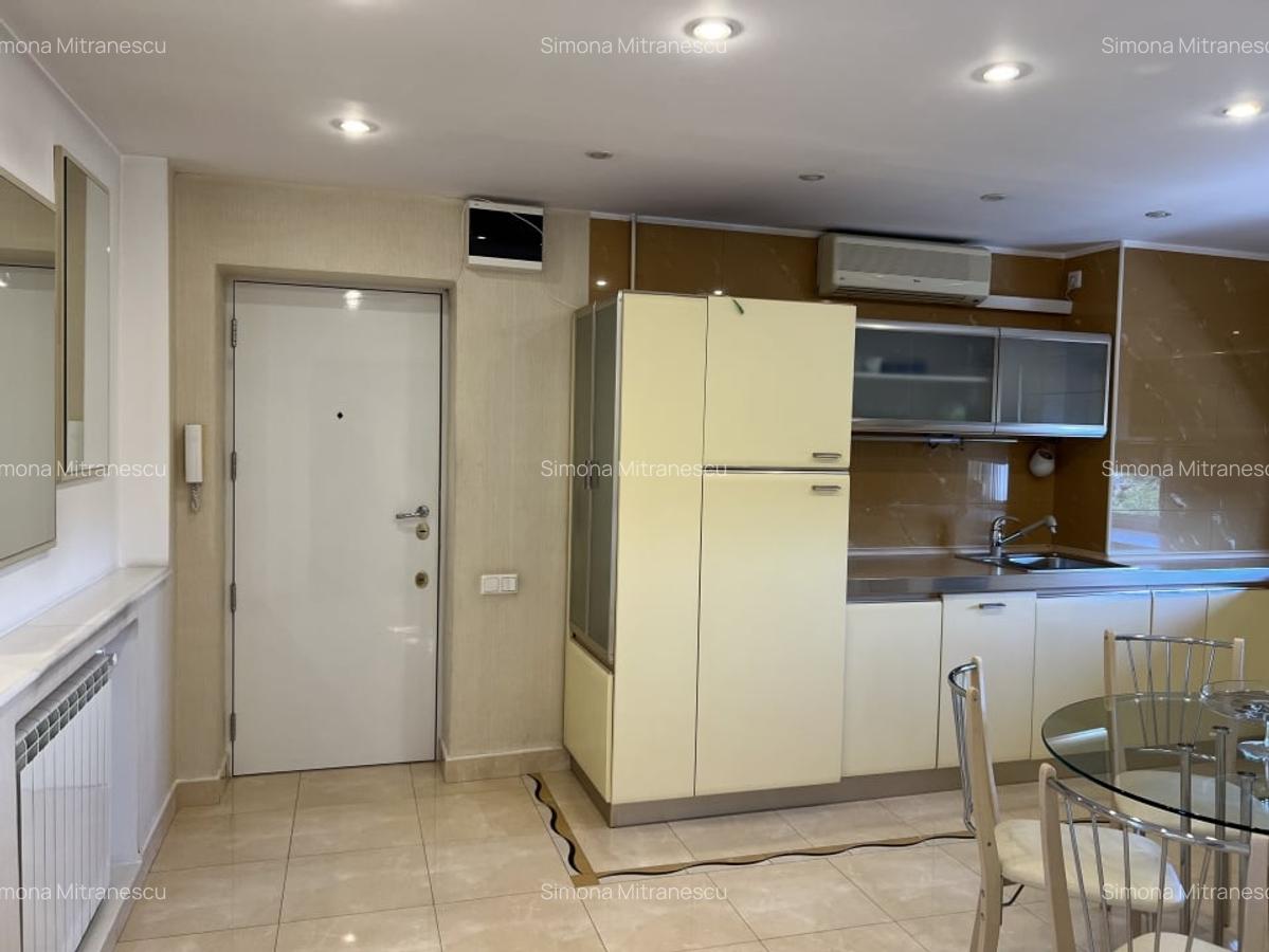 Apartament Unirii - 2 camere 78 mp. Transformat din 3 camere. - 4