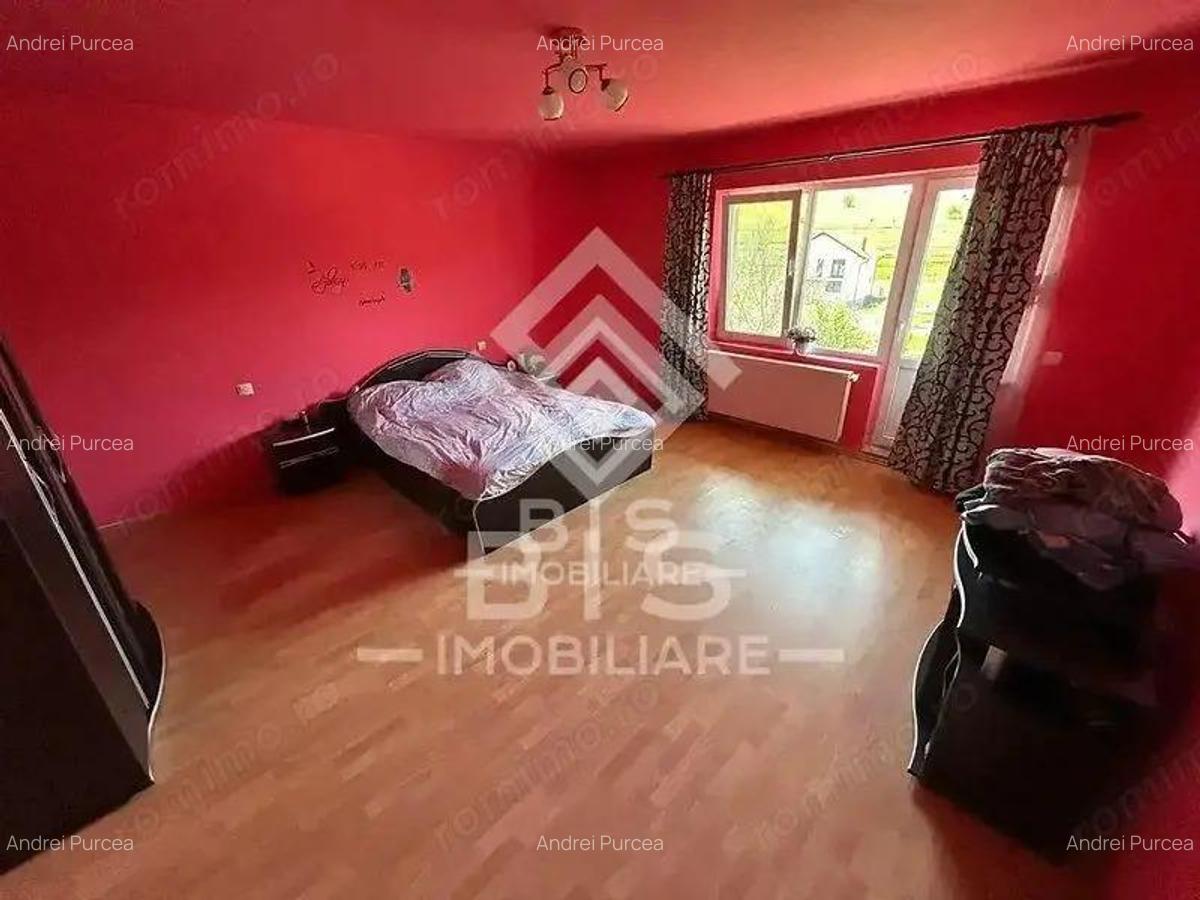 Casa spatioasa pe 3 nivele - Sigmir - 14