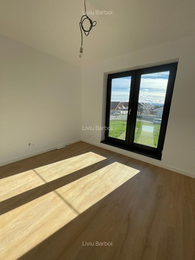 Casa tip duplex - 13