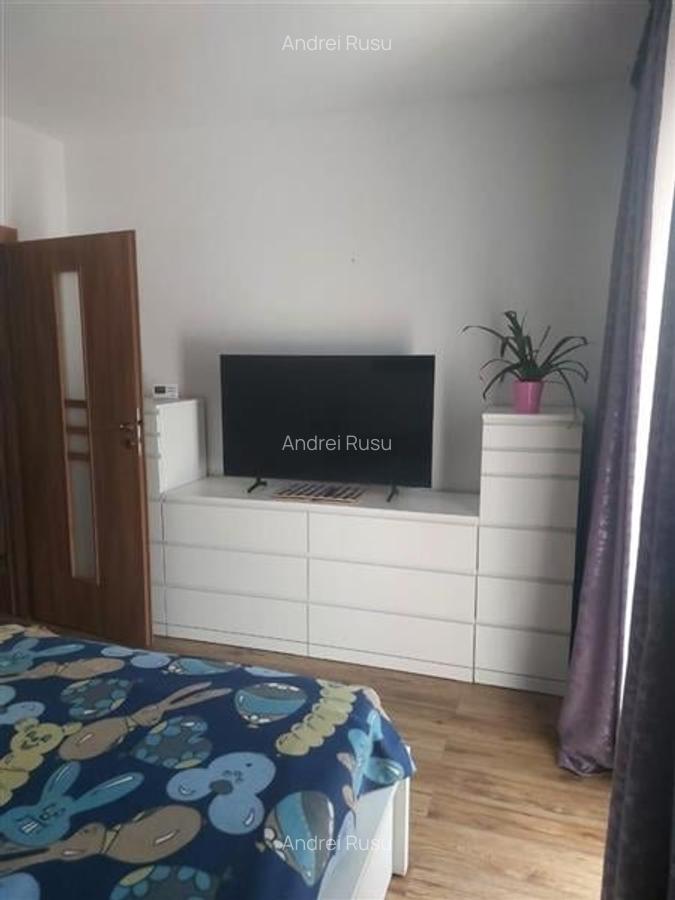 Casa eleganta, acces auto in curte, 2 terase, curti amenajate, Tractorul, Brasov - 17