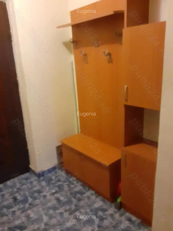 Inchiriez garsoniera confort 1 ,semidecomandata, baie cada, bucatarie separata et 10,2lifturi. 2 - 5