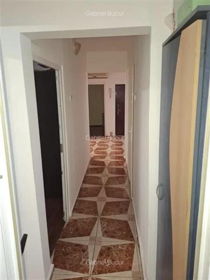Apartament cu 3 camere decomandat, mobilat în Apărătorii Patriei - 7