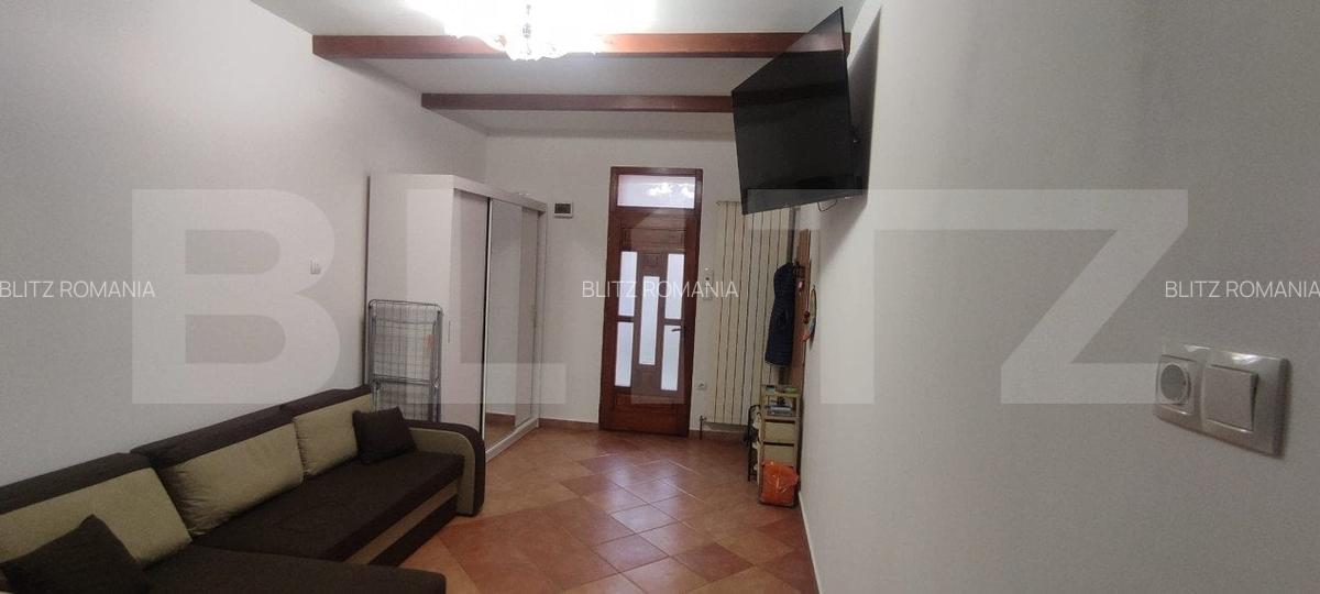 Apartament cu o camera, 28 mp, in zona ultracentrala - 2