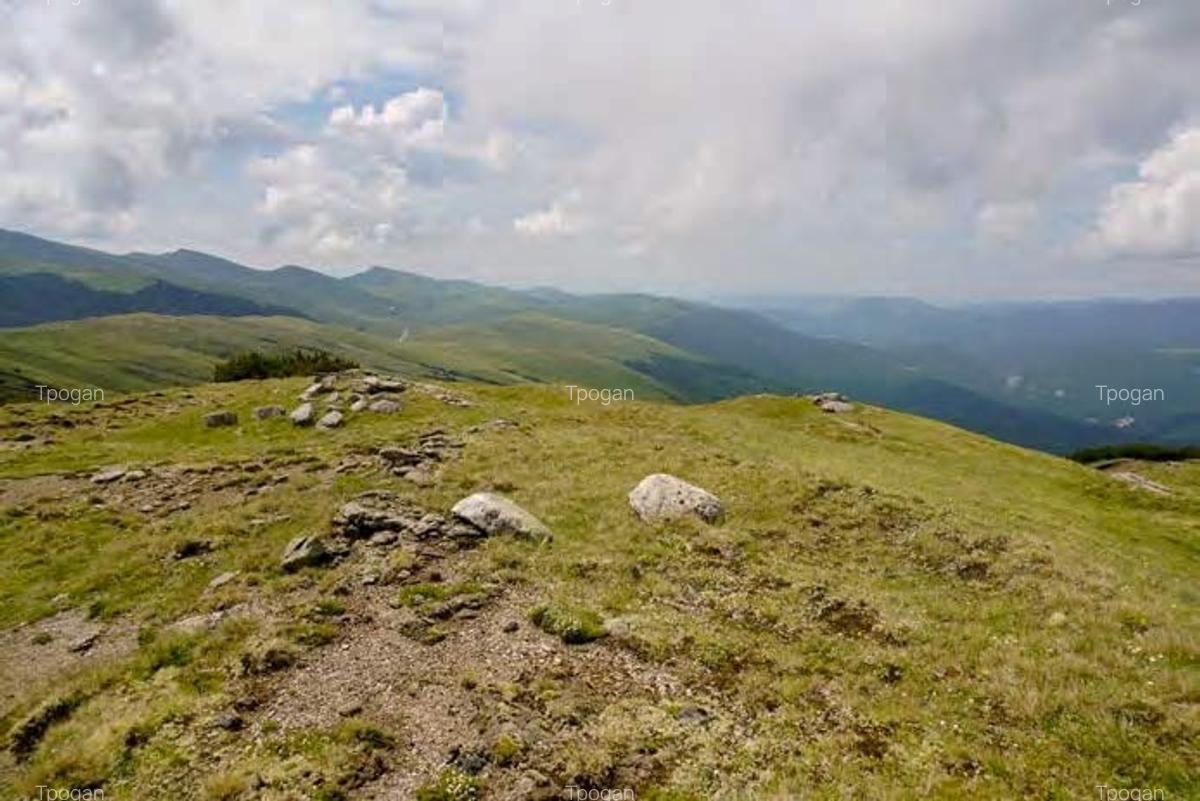 Terenuri in Bucegi, Zona Alpina Inalta, pentru dezvoltare cabane, vile turistice - 4
