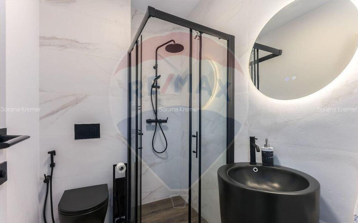 Vila smart 6 camere cu rooftop pool de inchiriat - 30