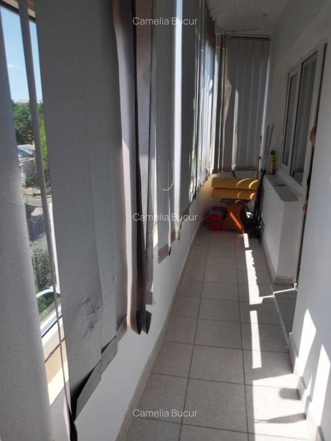 Apartament cu 3 camere decomandat în Păcurari - 10