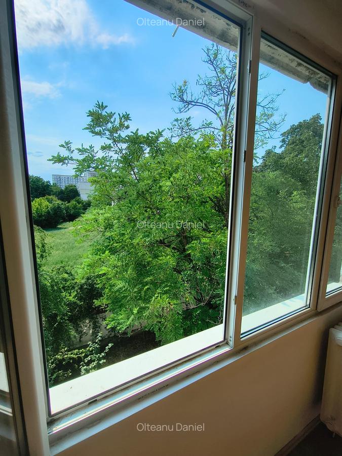 Apartament cu 2 camere decomandat în Drumul Taberei - 2