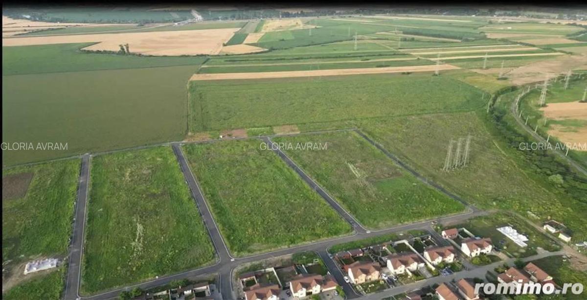 Terenuri de vanzare in Via Carmina de 435 mp cu utilitatile la cheie - 2