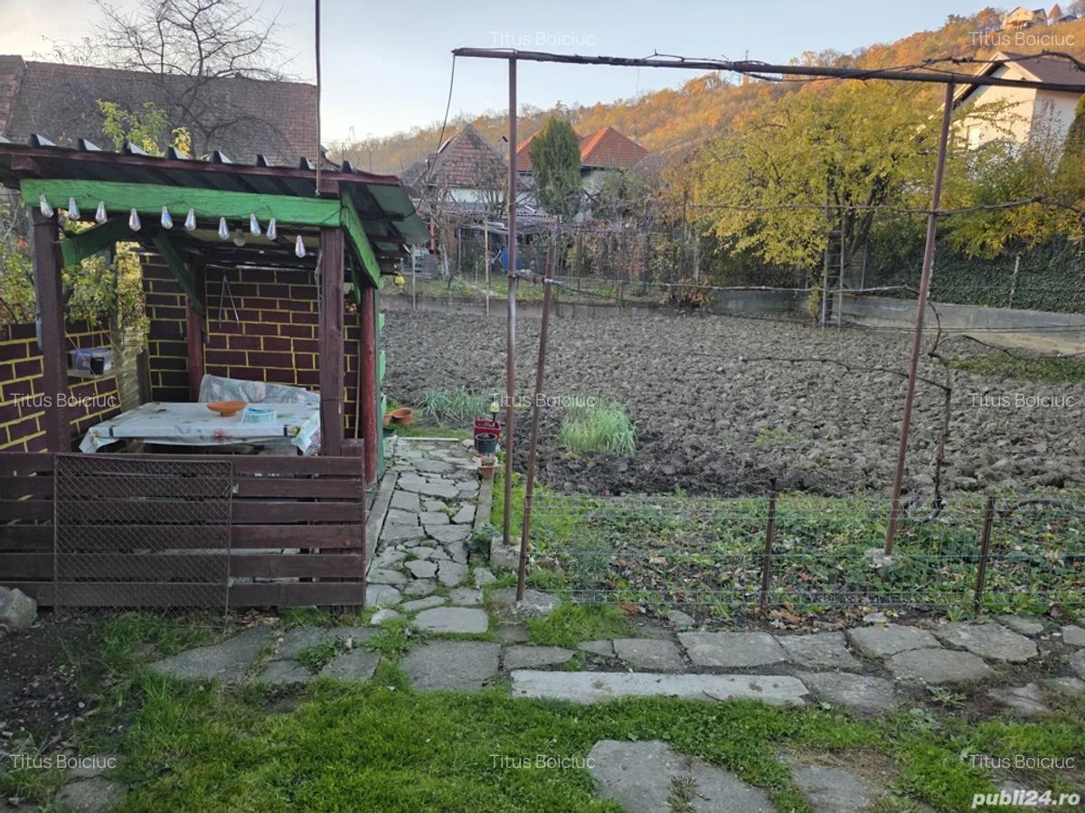 Casa de vanzarea - 3