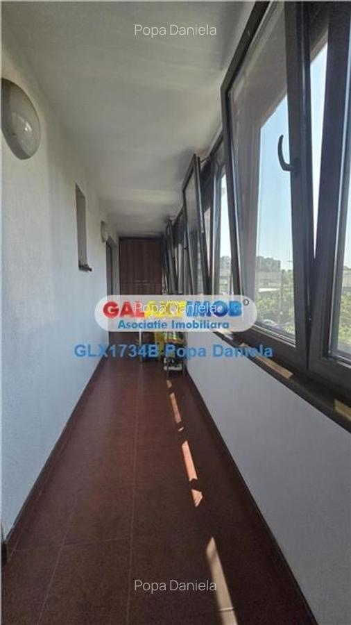 Vanzare apartament 3 camere decomandat, loc de parcare, mobilat - 11