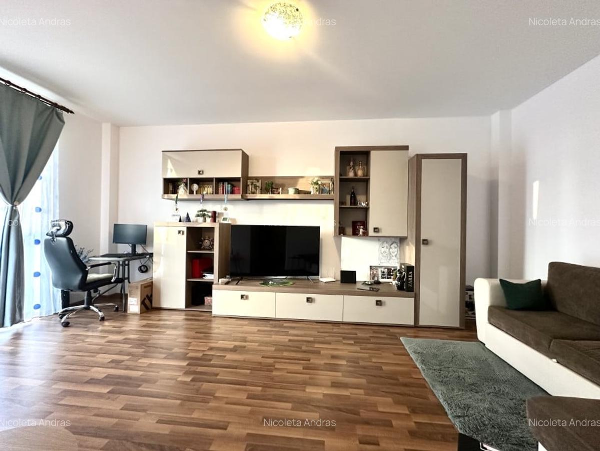 Apartament 2 camere, 49 mp utili - zona Cora - 3