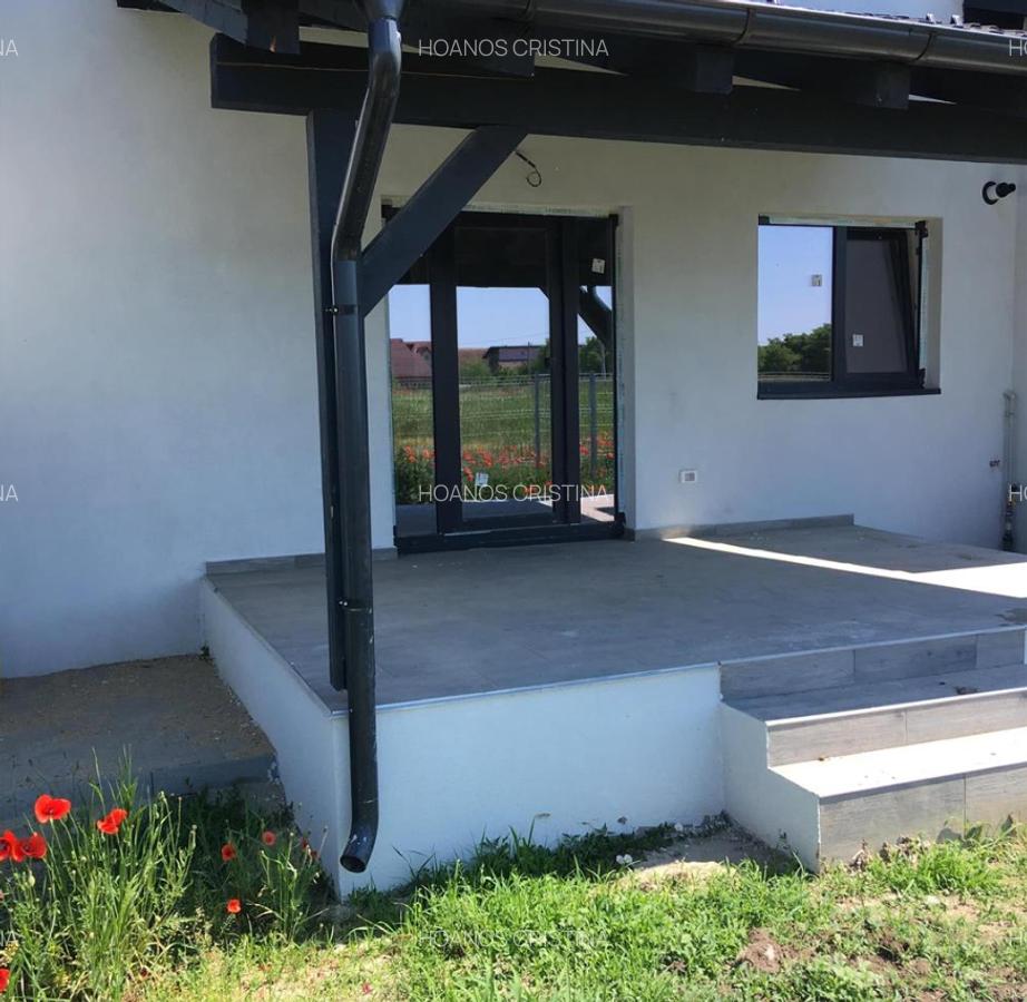 De vânzare – Casă tip Triplex modernă și spațioasă - Mosnita Noua - 6