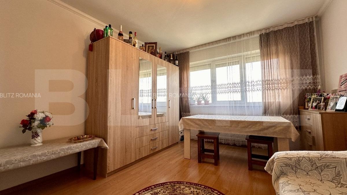 Apartament 2 camere de vanzare, Rogerius - 1