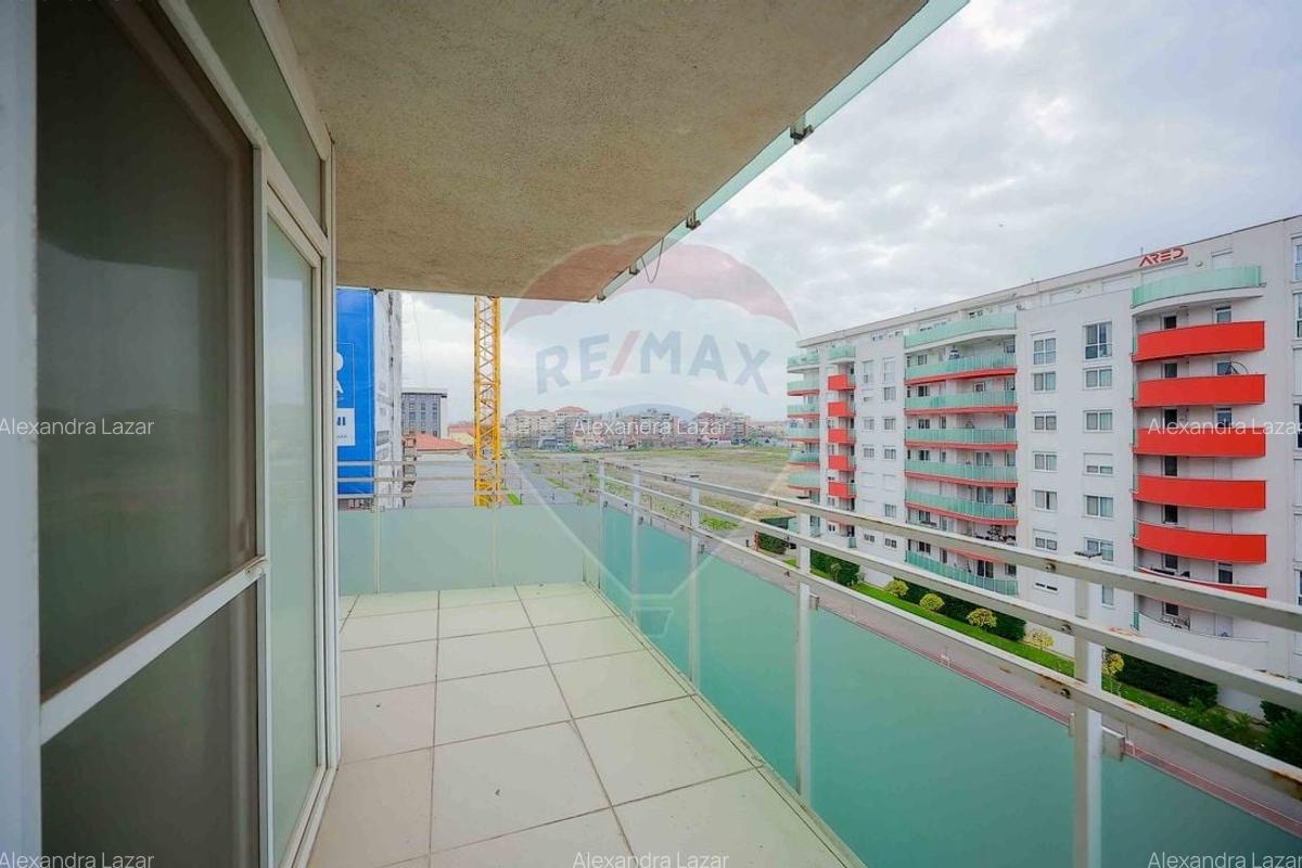 Apartament de Vanzare cu 3 Camere, Terasa de 32mp si Parcare Subterana - 21