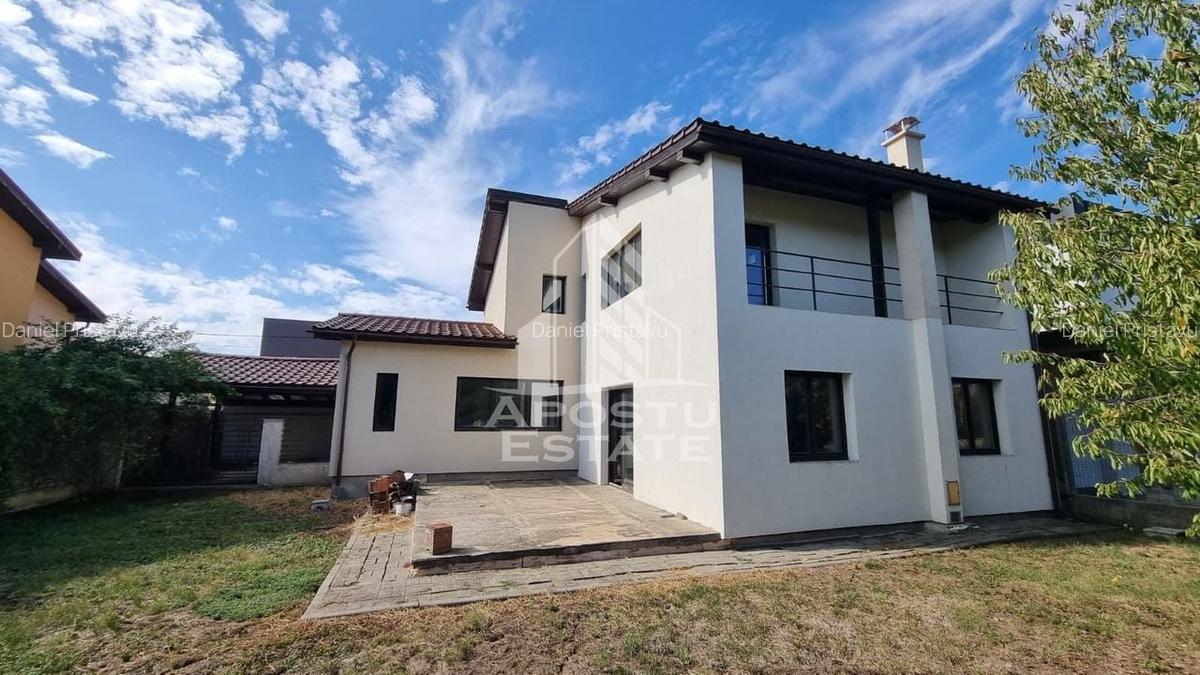 Casa individuala cu 4 camere si teren de 670mp, Dumbravita - 2