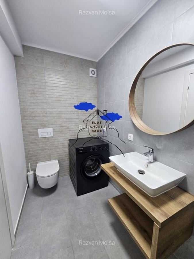 Garsoniera spatioasa in bloc nou din Tractorul - 8