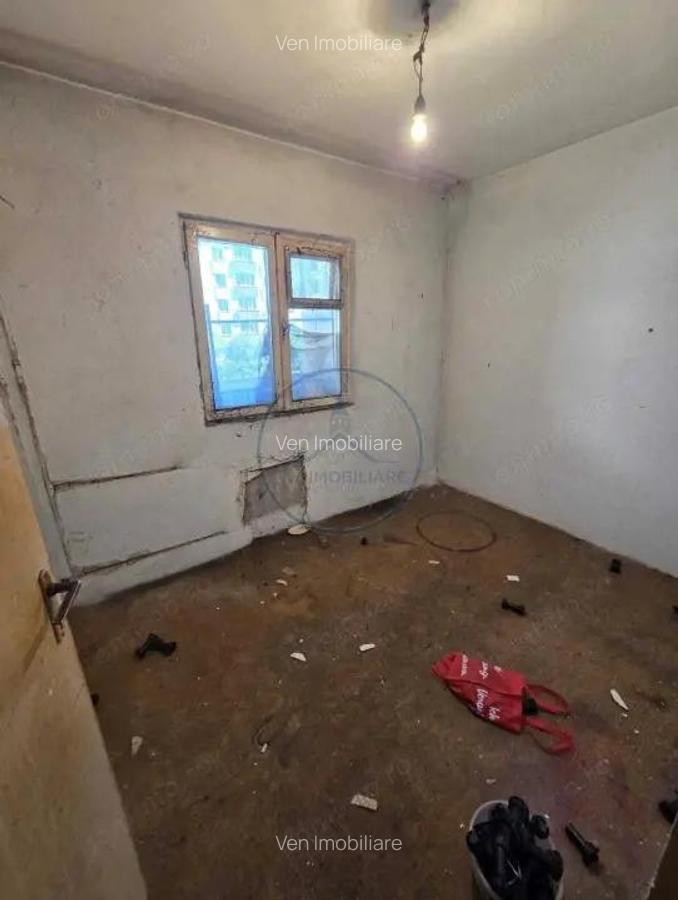 Apartament 4 camere etaj 1 str Rodnei - 2 Apartament 4 camere etaj 1 str Rodnei - 2