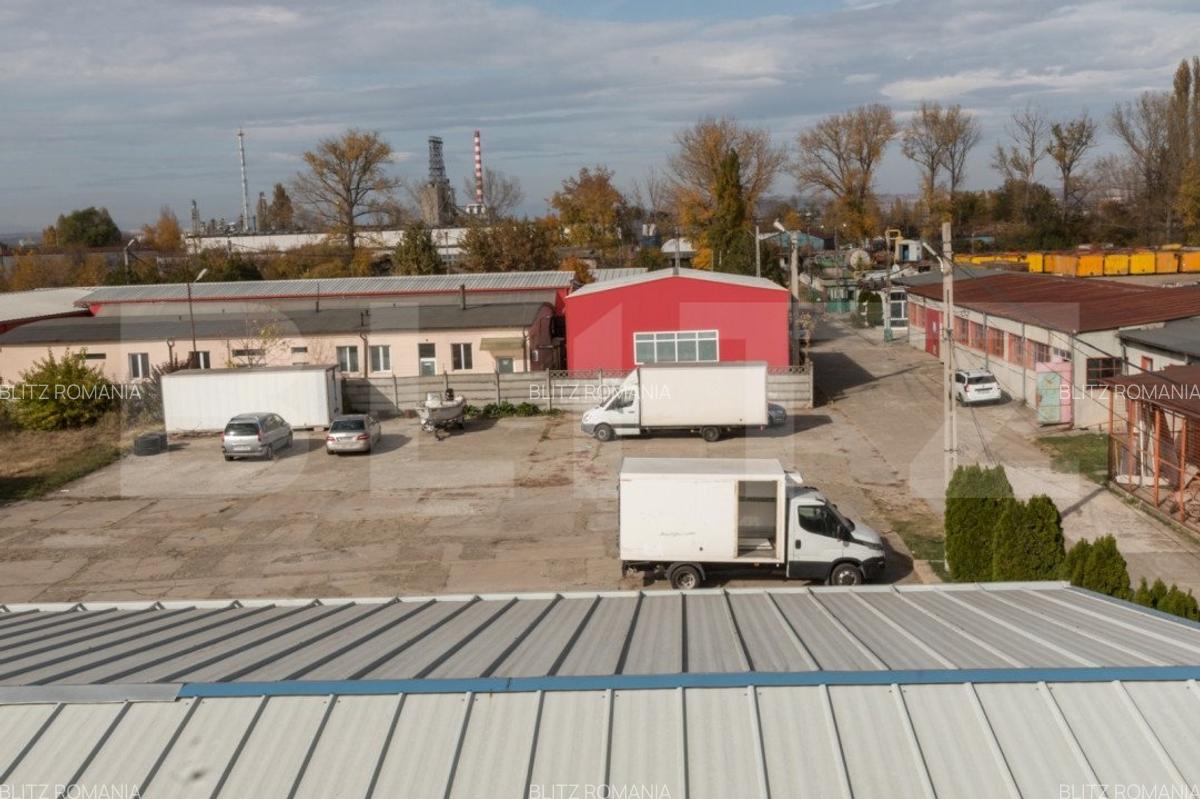 Hale, spatiu productie si depozitare 3187 mp si teren 9141 mp. - 3